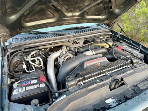 Used 2005 Ford Excursion Eddie Bauer AWD/4WD image 8