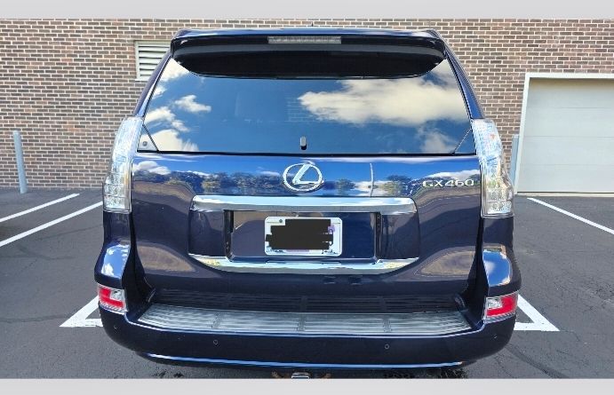 Used 2017 Lexus GX 460 Luxury AWD/4WD image 6