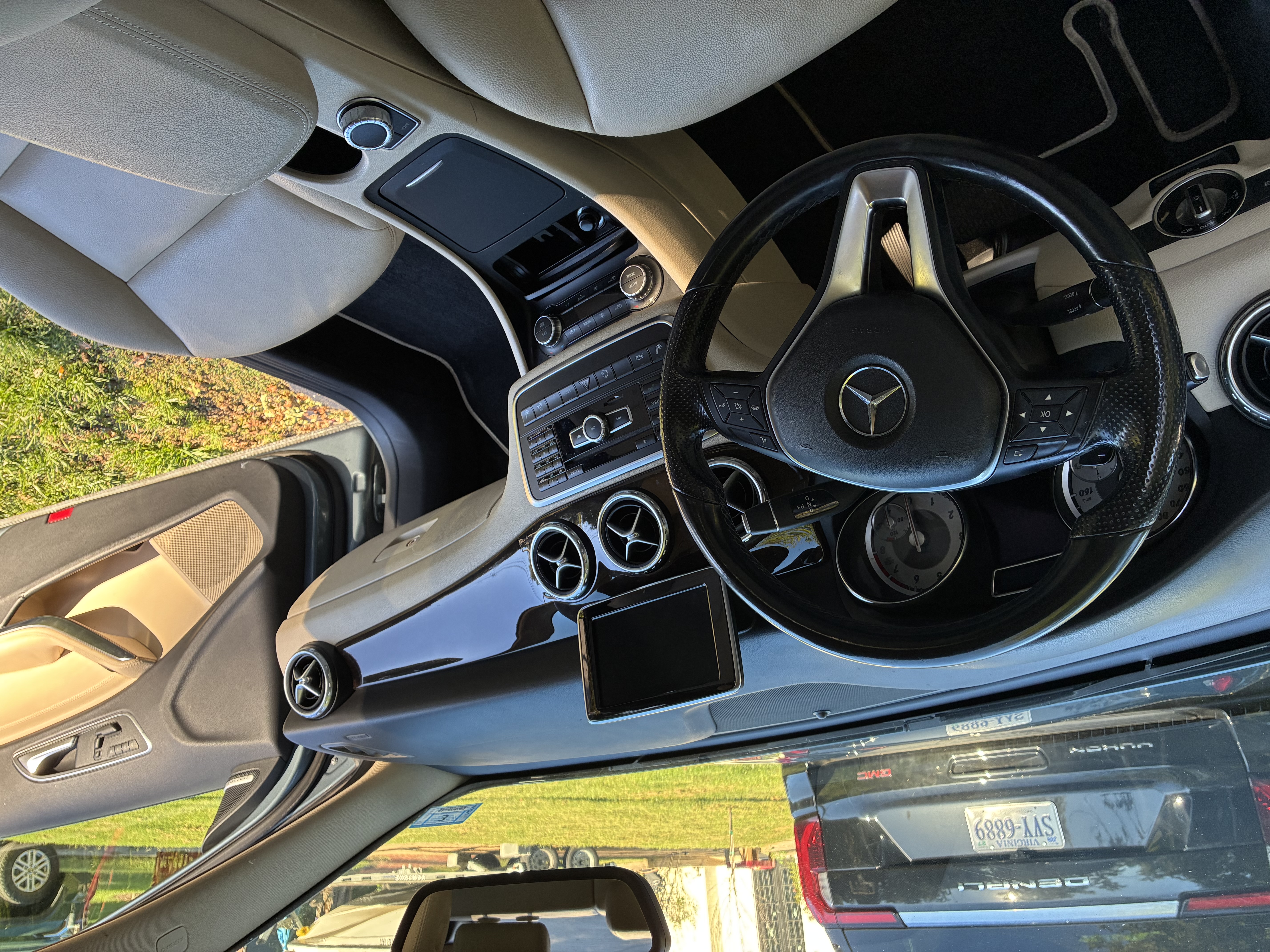 Used 2015 Mercedes-Benz GLA 250 4MATIC image 12