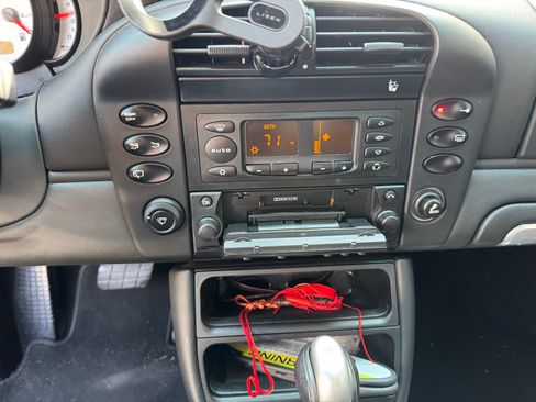 Used 2002 Porsche 911 Turbo image 21