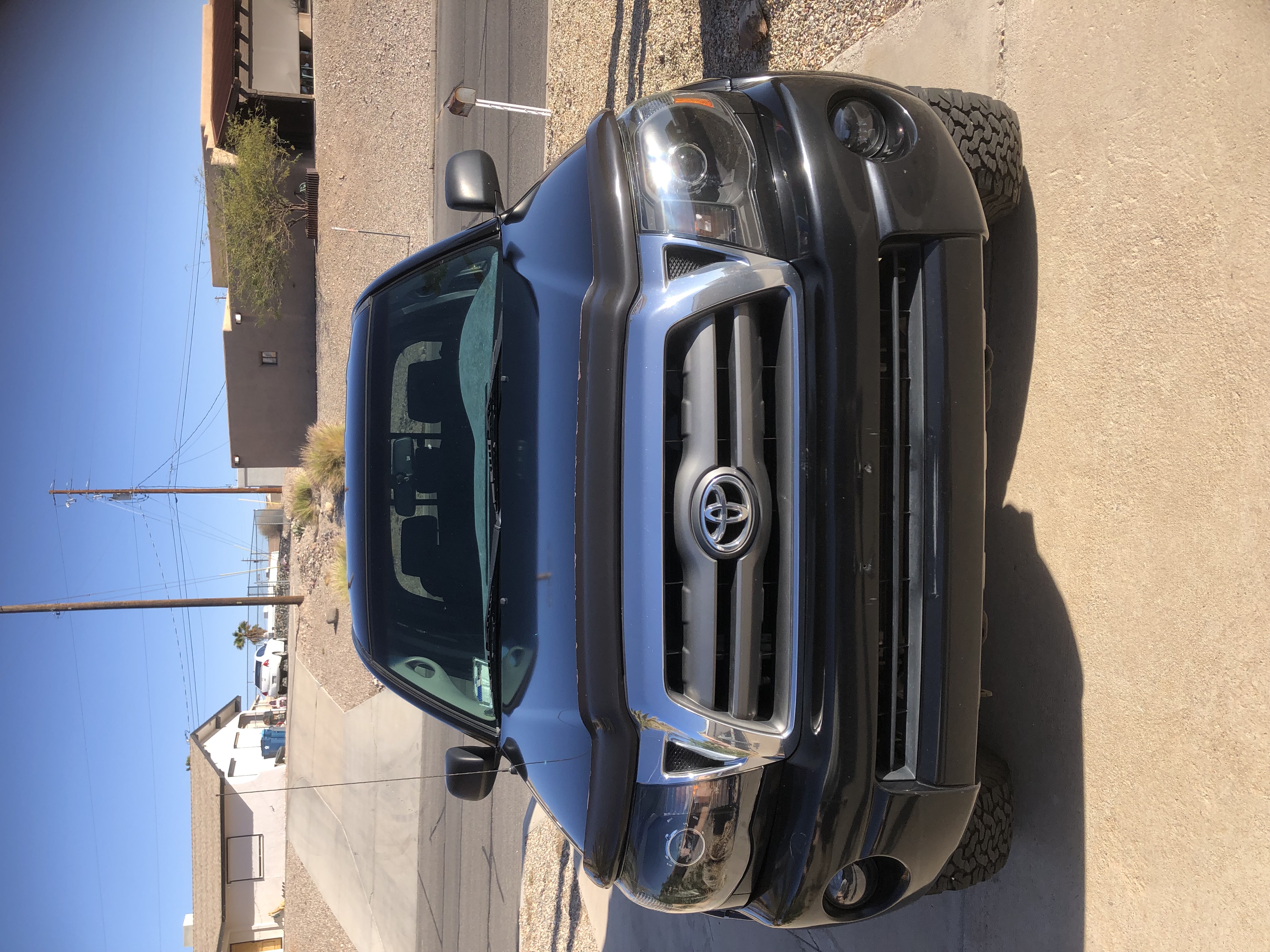 Used 2010 Toyota Tacoma PreRunner w/ SR5 Pkg #2 RWD image 2