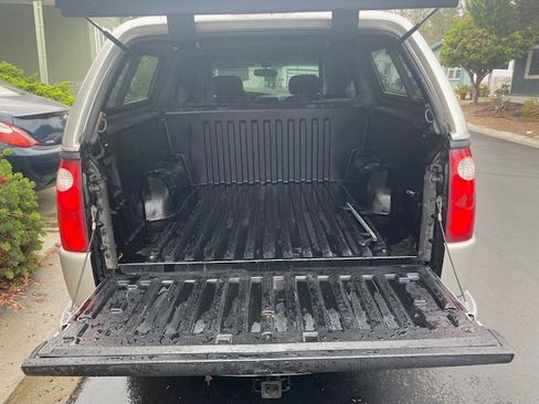 Used 2003 Ford Explorer Sport Trac XLT RWD image 5