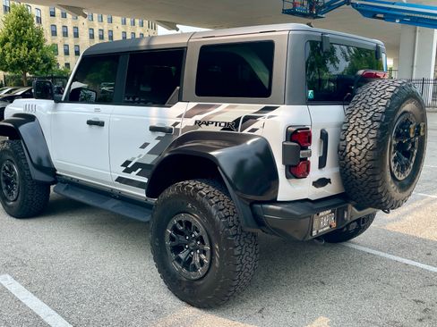 Used 2023 Ford Bronco Raptor AWD/4WD image 10