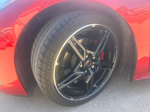 Used 2021 Chevrolet Corvette Stingray Preferred Cpe w/ Battery Protection Package image 13