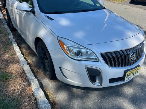 Used 2016 Buick Regal GS image 5