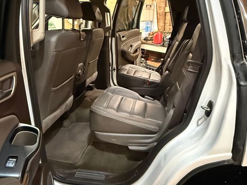 Used 2017 GMC Yukon Denali w/ Open Road Package image 11