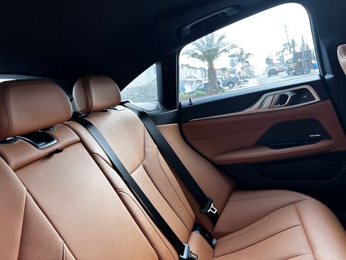 Used 2024 BMW i4 eDrive35 w/ Convenience Package image 15