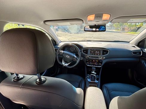 Used 2019 Hyundai Ioniq Limited image 21