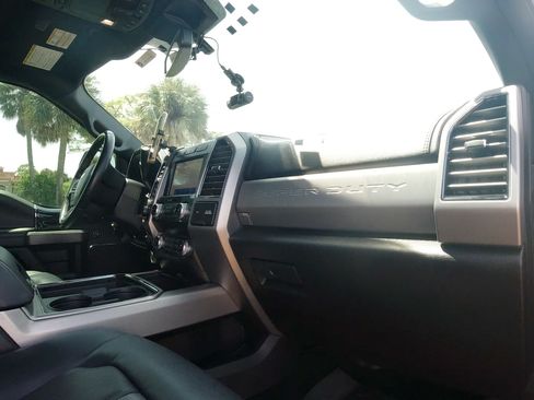 Used 2020 Ford F450 Platinum w/ FX4 Off-Road Package image 25