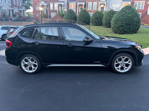 Used 2013 BMW X1 xDrive28i image 4