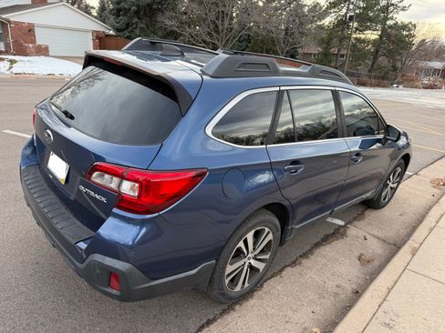 Used 2019 Subaru Outback 2.5i Limited image 6