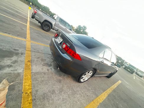 Used 2005 Acura TSX image 4