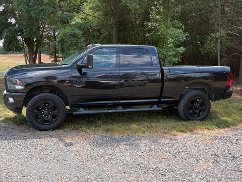 Used 2016 RAM 2500 Big Horn w/ Black Appearance Group AWD/4WD image 6