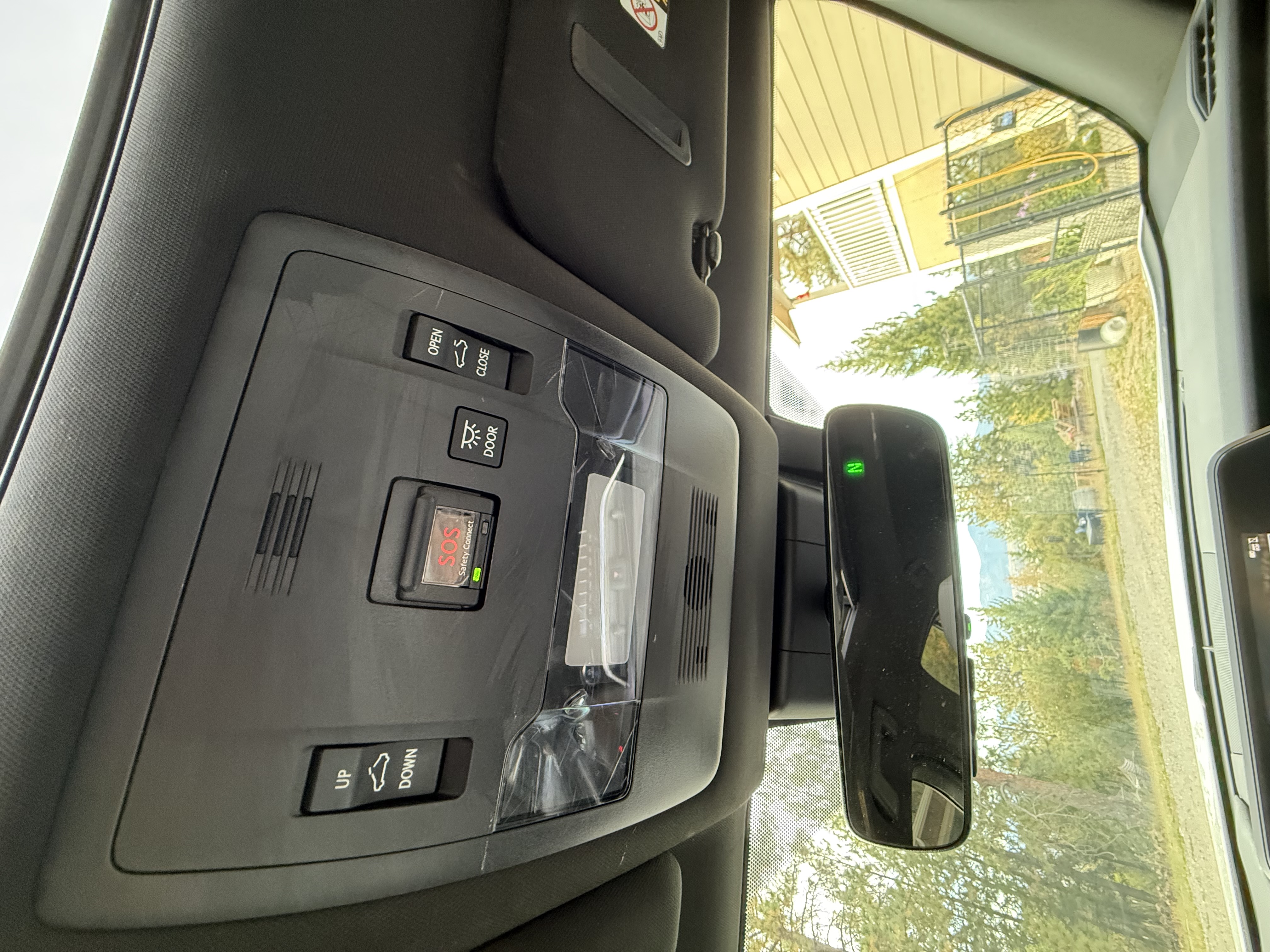 Used 2019 Lexus UX 250h w/ Premium Package AWD/4WD image 17