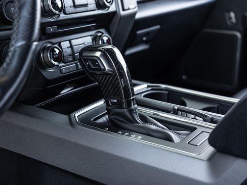 Used 2018 Ford F150 Raptor w/ Equipment Group 802A Luxury image 28