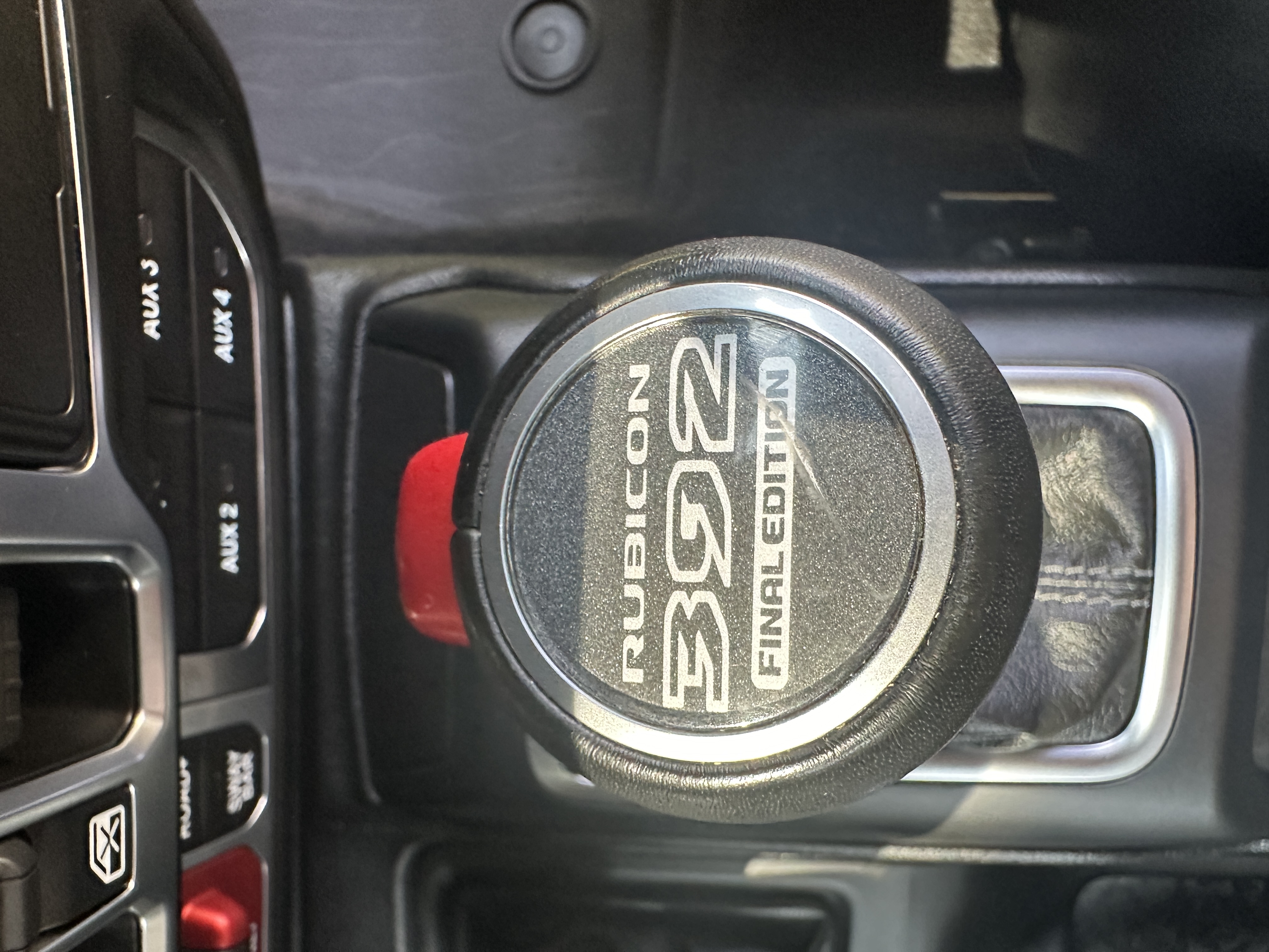 Used 2025 Jeep Wrangler Unlimited Rubicon 392 AWD/4WD image 30