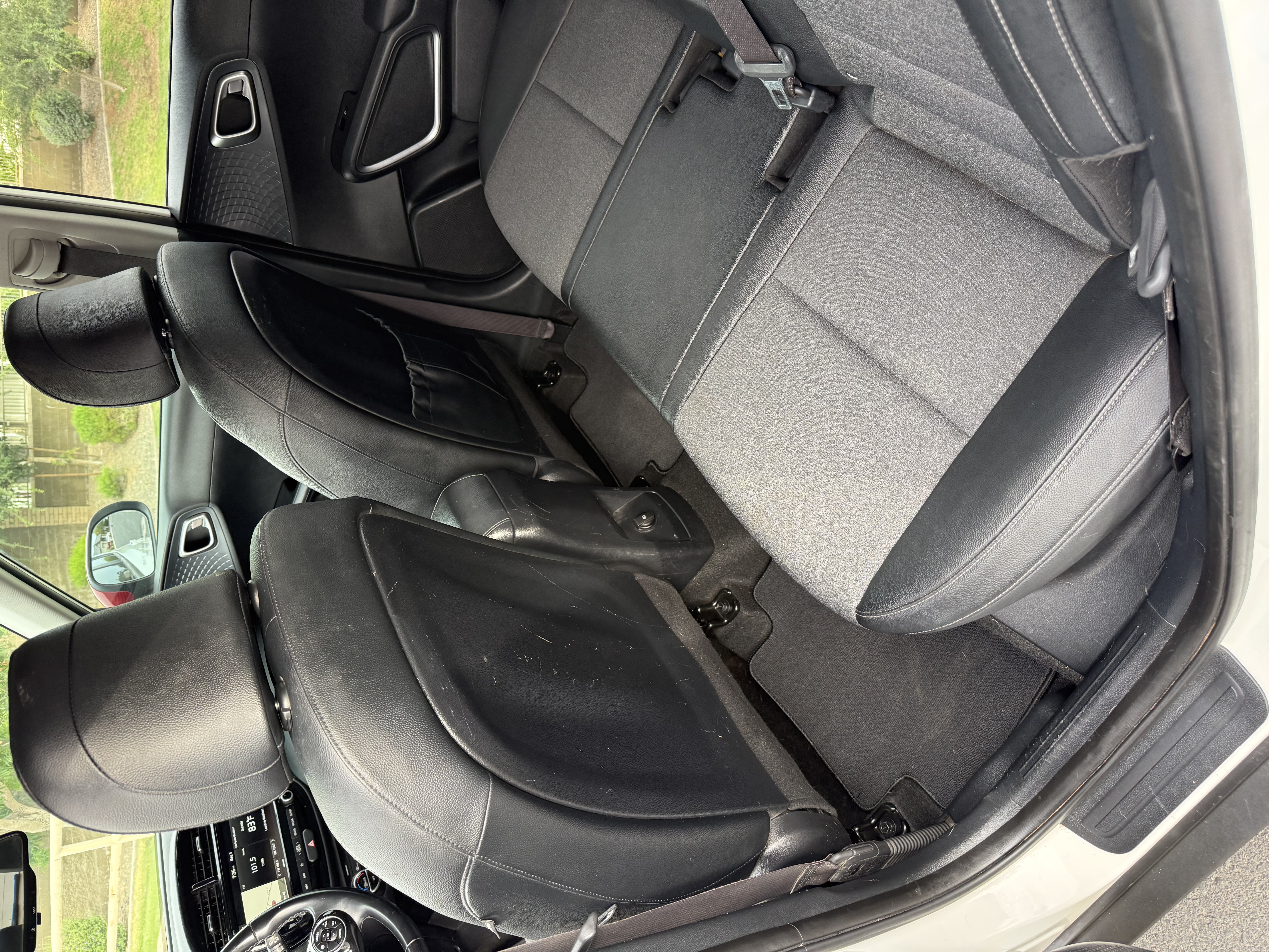 Used 2012 Ford Fusion SEL FWD image 13
