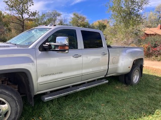 Used 2019 GMC Sierra 3500 Denali w/ Duramax Plus Package AWD/4WD image 9