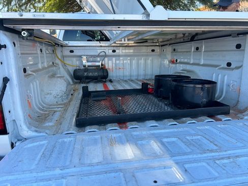 Used 2021 Chevrolet Colorado LT w/ Fleet Safety Package image 17