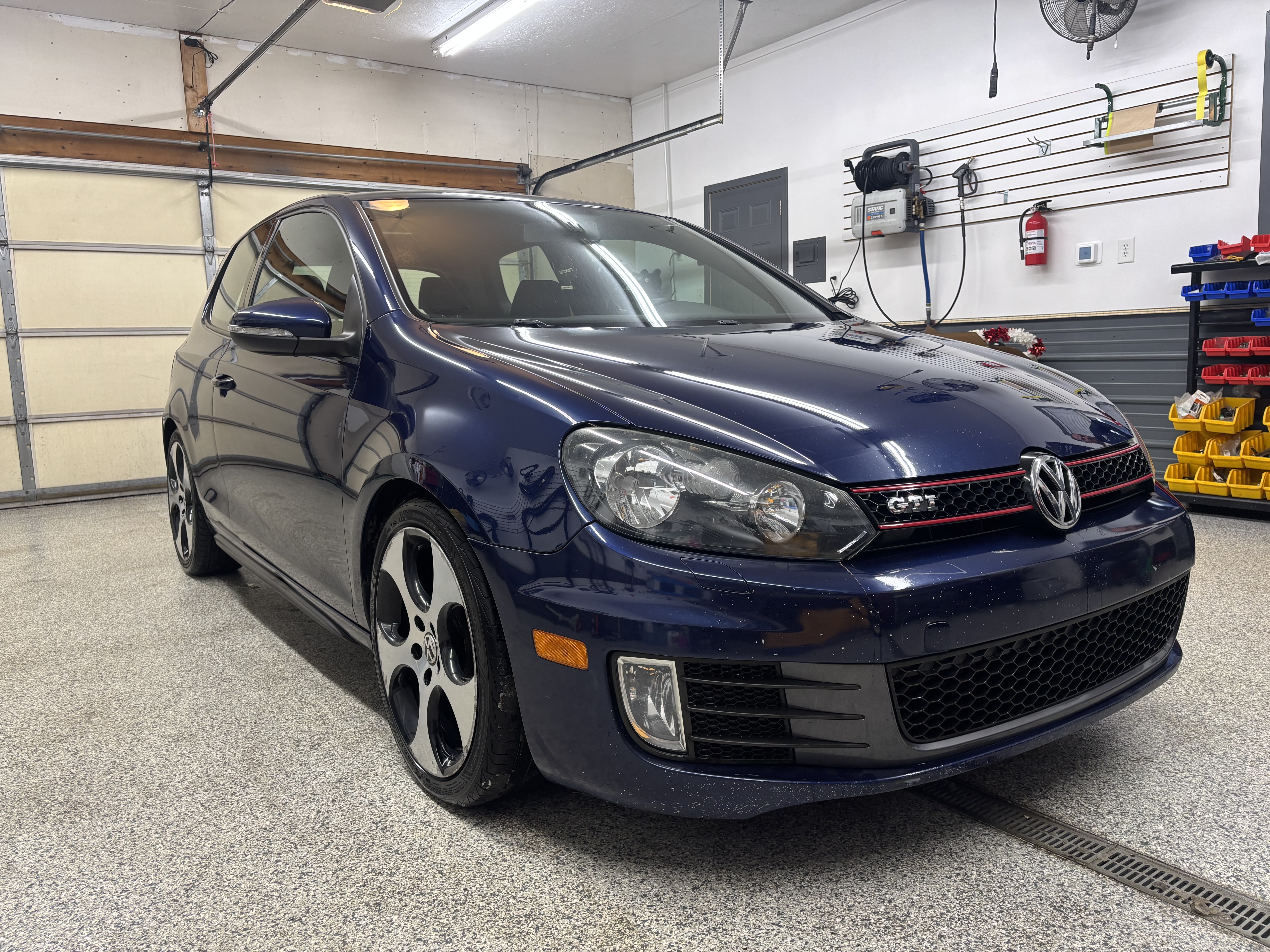 Used 2012 Volkswagen GTI 2-Door FWD image 1