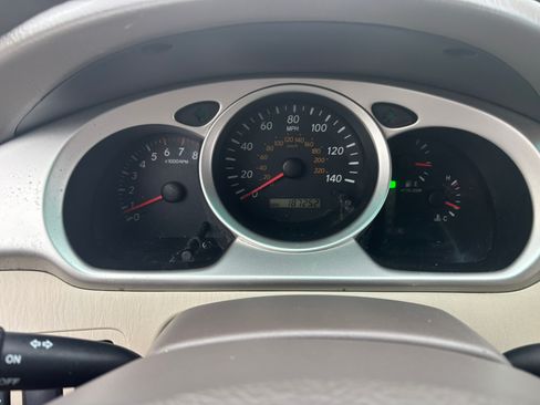 Used 2007 Toyota Highlander Sport FWD image 9