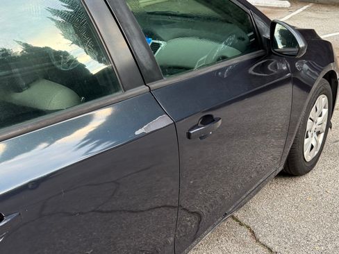 Used 2014 Chevrolet Cruze LS image 8