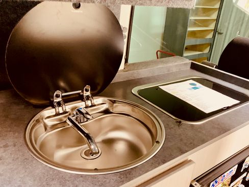 Used 2017 Mercedes-Benz Sprinter 2500 image 20