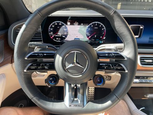 Used 2025 Mercedes-Benz GLE 53 AMG GLE 53 4MATIC Sport Utility 4D image 11