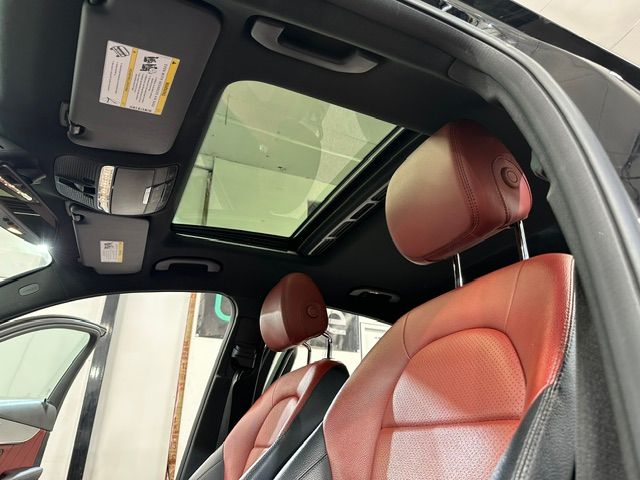 Used 2019 Mercedes-Benz GLC 300 4MATIC Coupe image 22