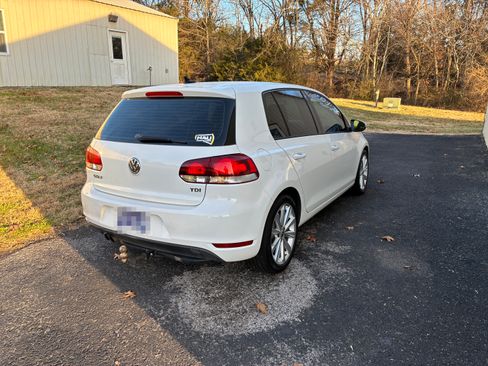 Used 2014 Volkswagen Golf TDI image 5