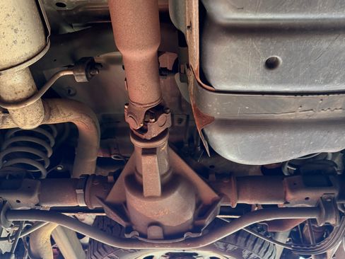 Used 2003 GMC Yukon XL Denali image 31