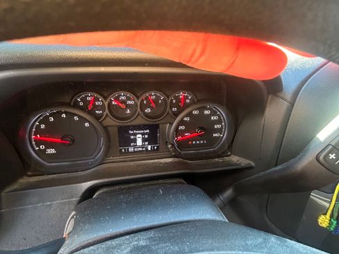 Used 2021 Chevrolet Silverado 1500 Custom Trail Boss image 8