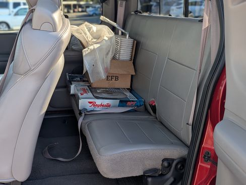 Used 2002 Ford F150 2WD SuperCab image 4