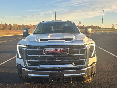 Used 2025 GMC Sierra 2500 SLE w/ SLE Value Package;