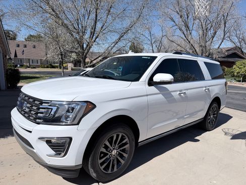 Used 2021 Ford Expedition Max Limited RWD image 2