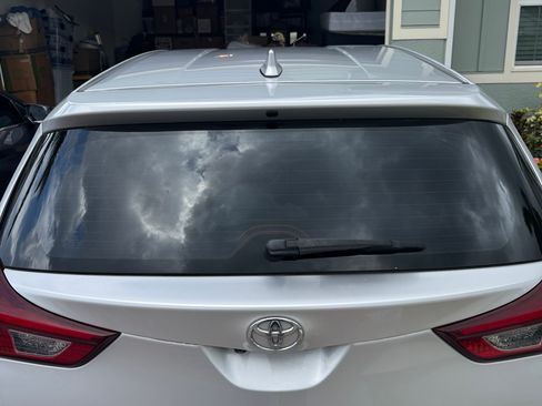 Used 2017 Toyota Corolla iM FWD image 2