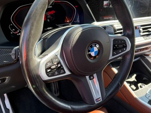 Used 2022 BMW X6 M50i w/ Executive Package AWD/4WD image 16