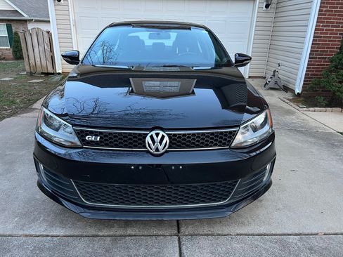 Used 2013 Volkswagen Jetta GLI Autobahn image 5