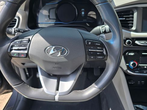 Used 2018 Hyundai Ioniq Limited image 12