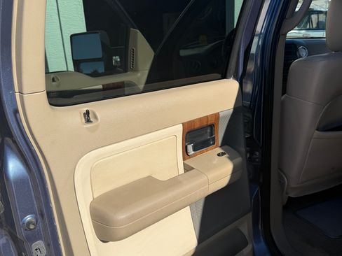 Used 2004 Ford F150 Lariat image 17