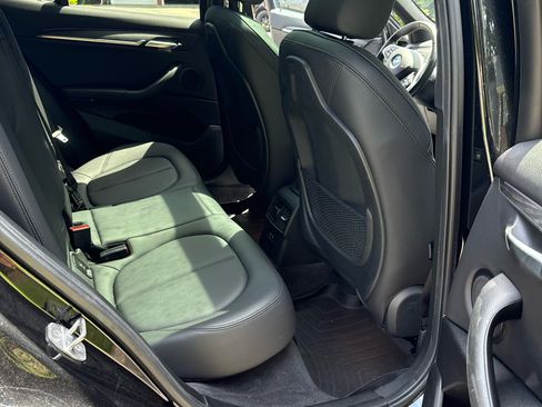 Used 2019 BMW X2 sDrive28i w/ Convenience Package image 18