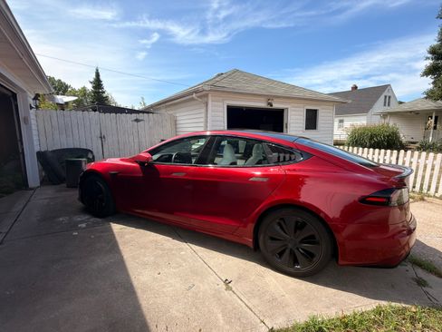 Used 2023 Tesla Model S Standard Range AWD/4WD image 5