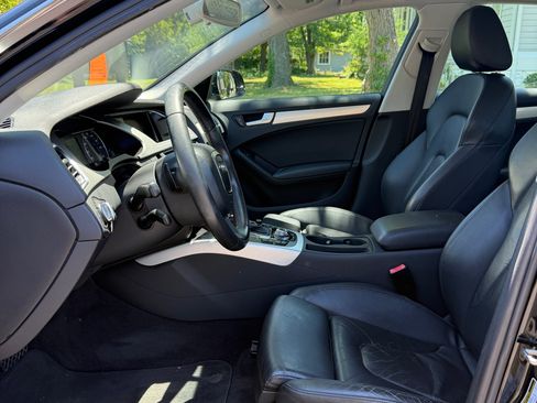Used 2010 Audi A4 2.0T Premium Plus FWD image 10