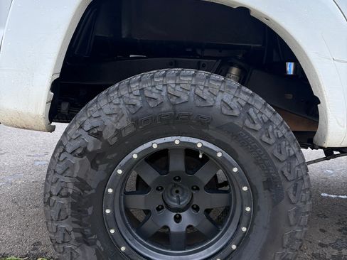 Used 2015 Toyota Tacoma 4x4 Double Cab image 6