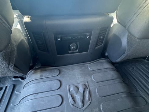 Used 2012 RAM 2500 Laramie w/ Protection Group image 19