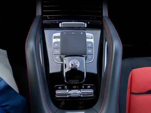 Used 2023 Mercedes-Benz GLE 63 AMG S image 31