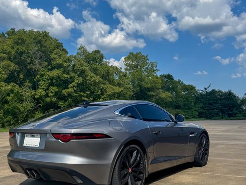 Used 2020 Jaguar F-TYPE Coupe image 2