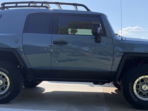 Used 2014 Toyota FJ Cruiser 4WD w/ Trail Teams Ultimate Edition image 2