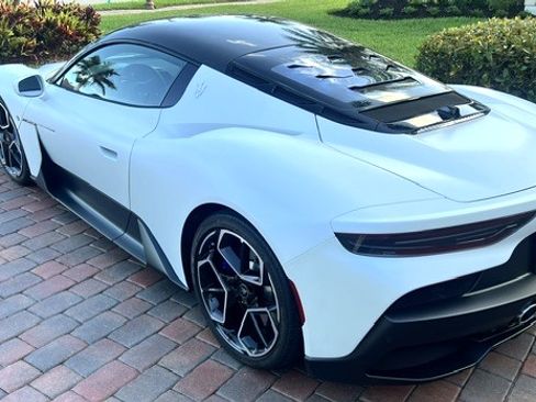 Used 2022 Maserati MC20 Coupe image 9