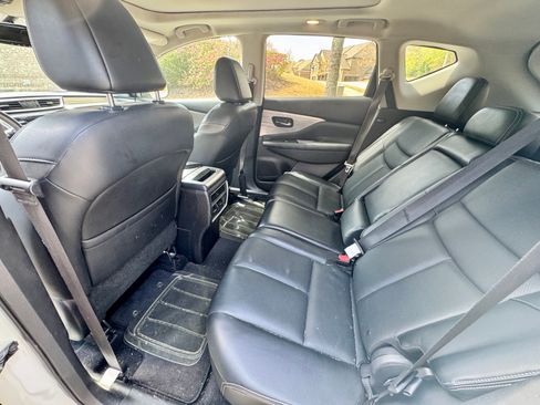 Used 2017 Nissan Murano SL w/ SL Technology Package FWD image 11